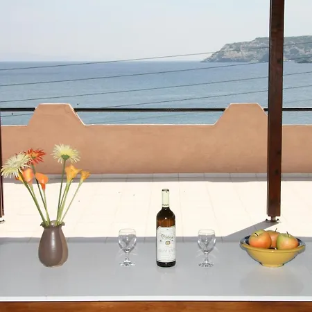 Thania Seaside Smotel - Adults Only 2*